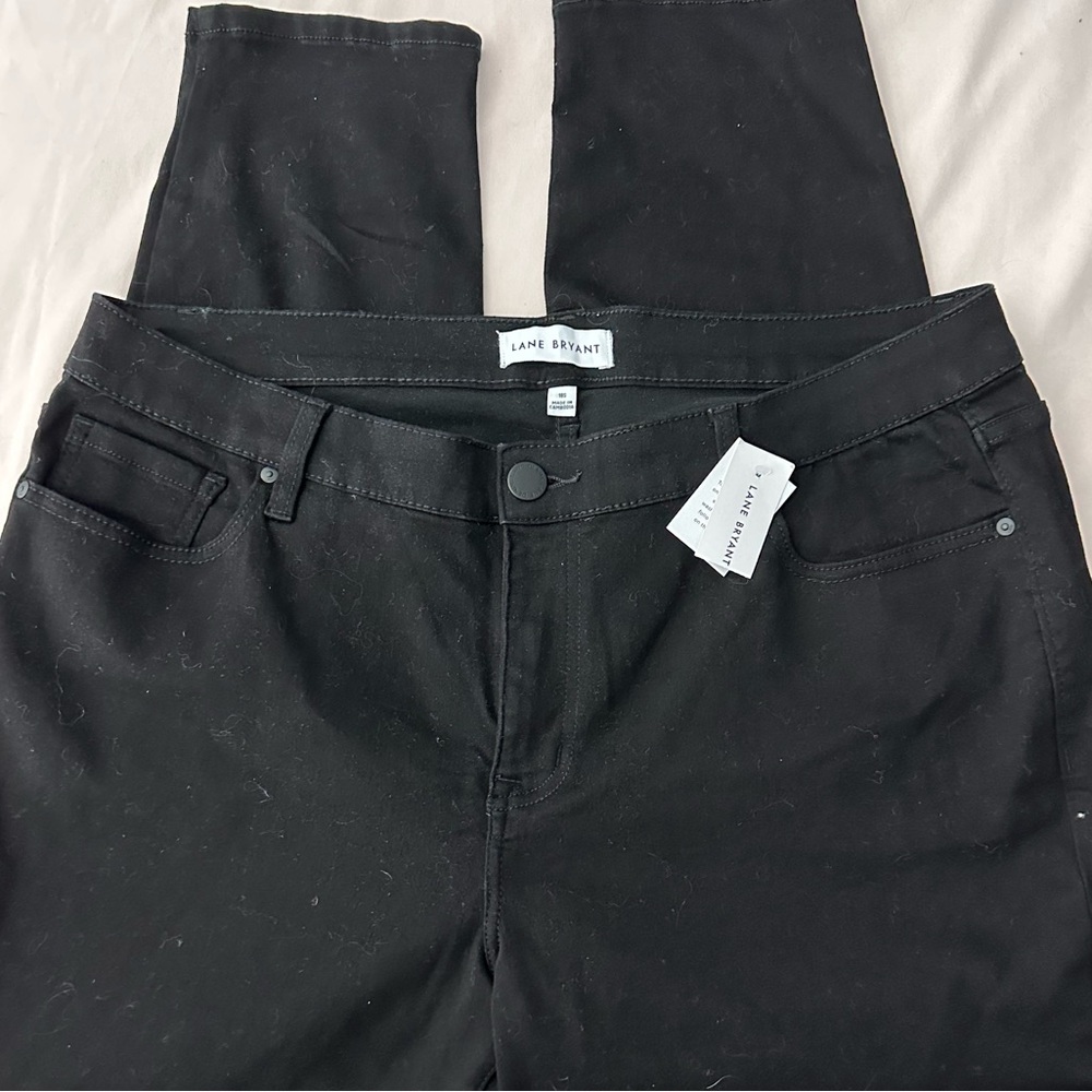 Lane Bryant jeans. 18short NWT